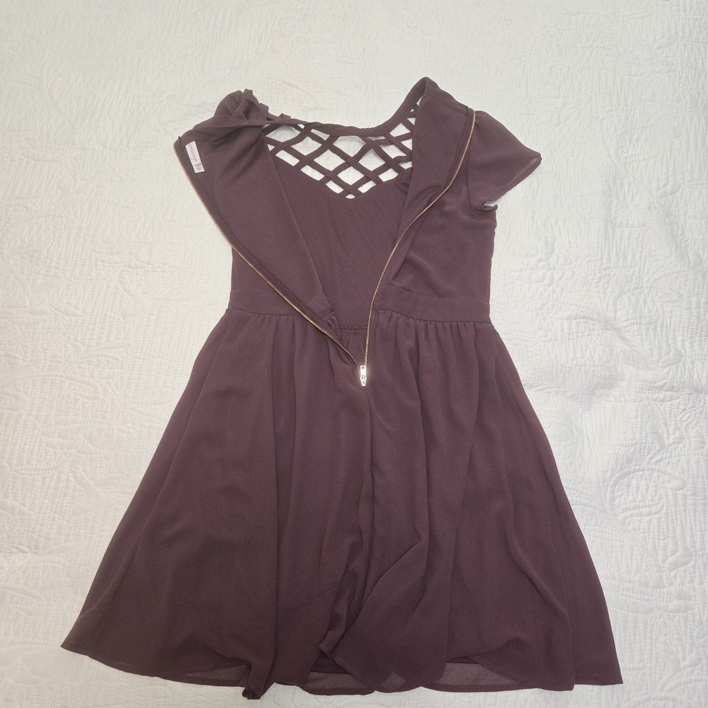 Xhilaration A Line Dress Plum Short Flutter Sleeve Zipper Criss Cross Y2K Small - Picture 11 of 12